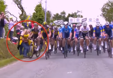 Tour de France pancarte Allez Opi Omi